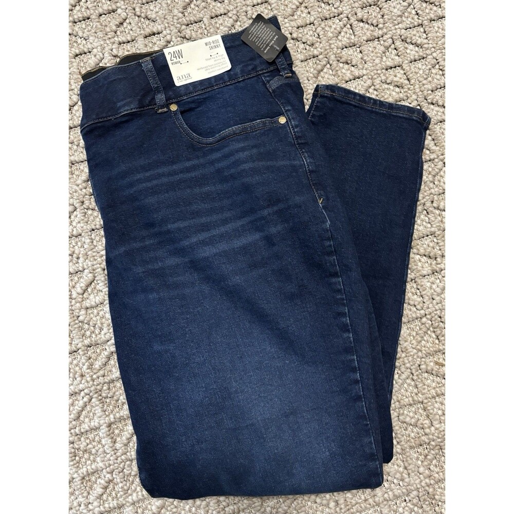 NWT a.n.a Mid-Rise Skinny Jeans With Comfort Waistband 24W